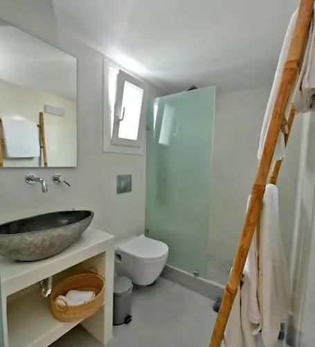 Kleri's 1 Apartment Tínos